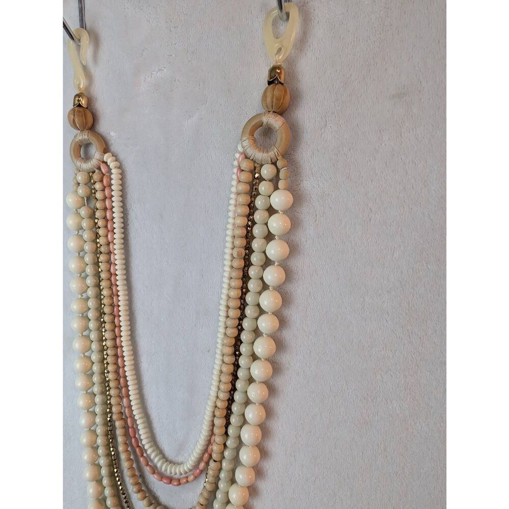 *Layered cream bead statement necklace - Picture 2 of 5